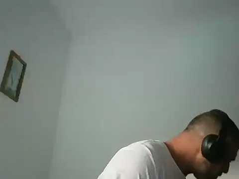 jackbigcock11 live sex cam