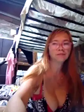 SexyHottMom's cam snapshot