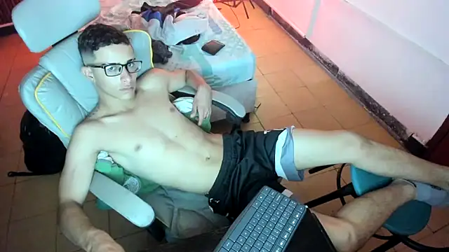 pablo_prada's cam snapshot