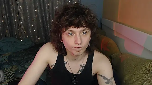 g1vememoney's cam snapshot