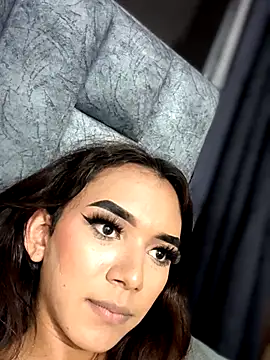 Nikol_Rang__ live sex cam