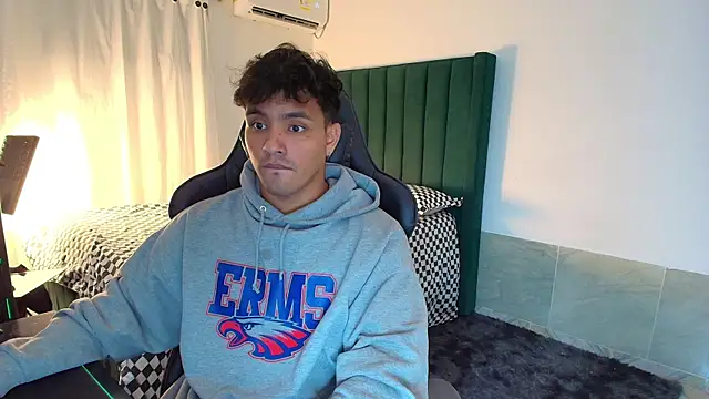 man_dur07's cam snapshot