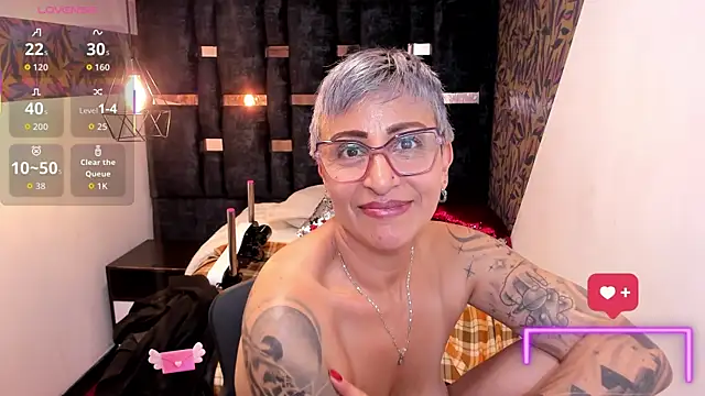 Charlotte__Gray live sex cam