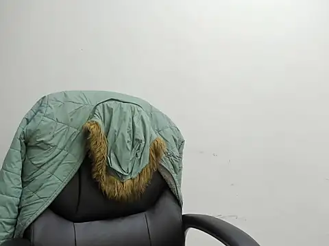 ZoeEclipse's cam snapshot