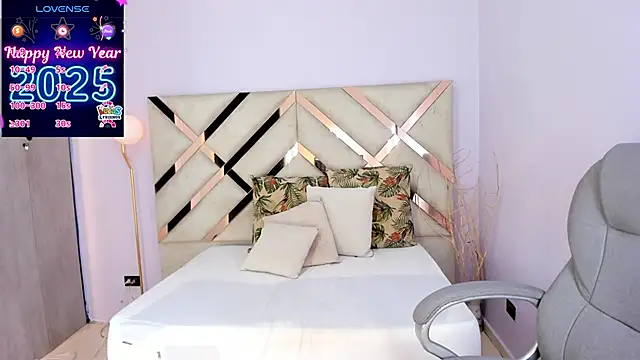 kylie_reyes live sex cam