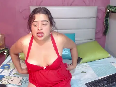 Carla_Glow's cam snapshot