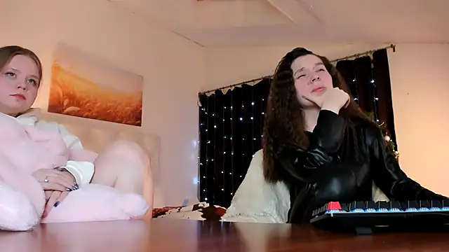 footfetish_baby's cam snapshot