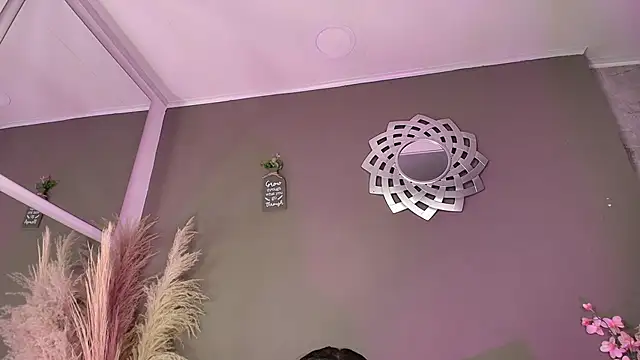 PauletteSanderss's cam snapshot