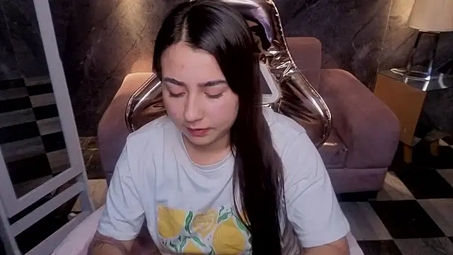 Kattia_mystic_b's cam snapshot