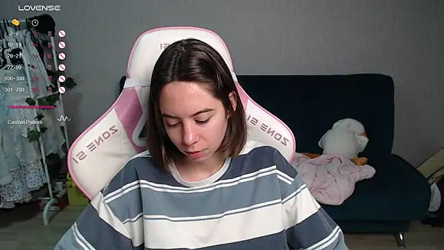 Allie_Hazie's cam snapshot