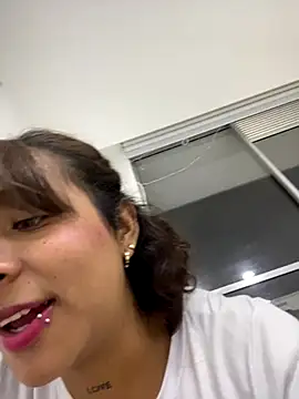 katia_Gray2's cam snapshot