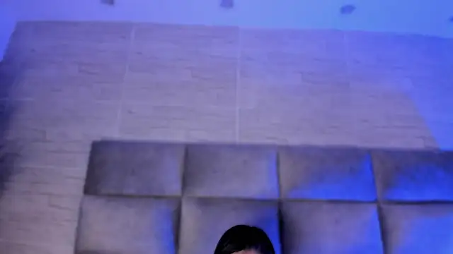 lea_walkerr's cam snapshot