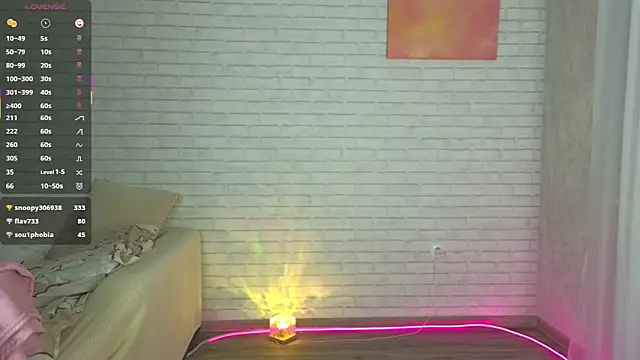 candyboofairy live sex cam