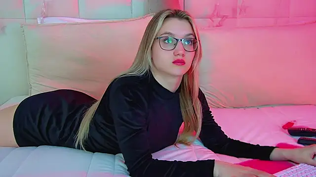 StacyEvances's cam snapshot