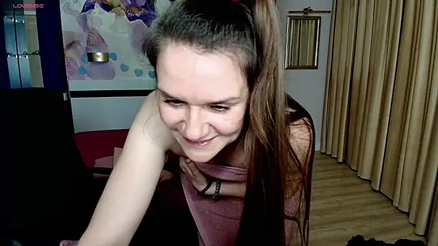 AriaGray's cam snapshot