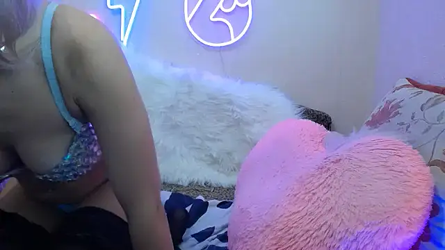 OlchikGirl's cam snapshot