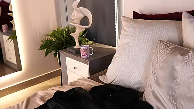 AylinMillerxs's cam snapshot