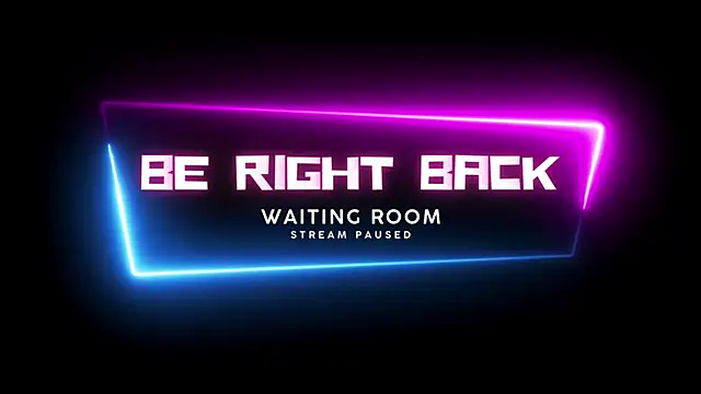 ScarlettAndTom's cam snapshot