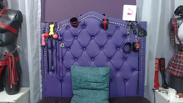 Sophie-dbs's cam snapshot