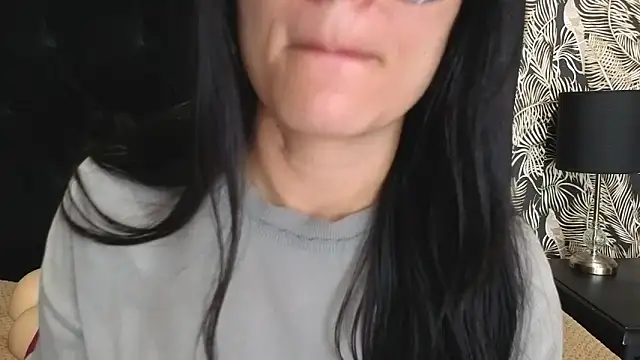 ChloeTurner_'s cam snapshot