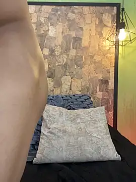 ApoloCruz live sex cam