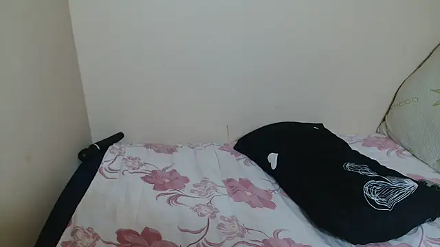 __JuicyAss_'s cam snapshot