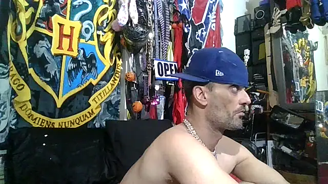 slinginbigD's cam snapshot