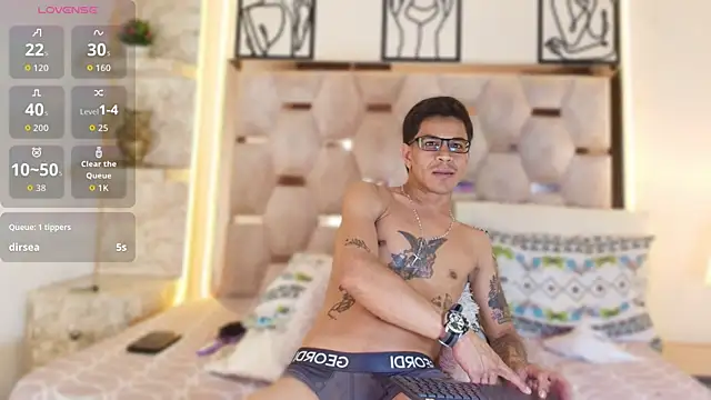 Andrew_Haalls's cam snapshot