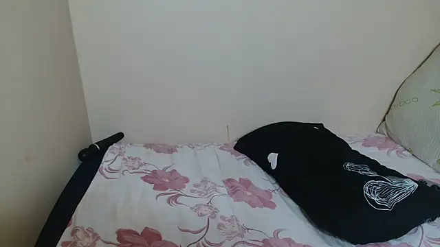 __JuicyAss_'s cam snapshot