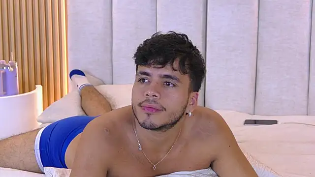 AlexanderJordan's cam snapshot