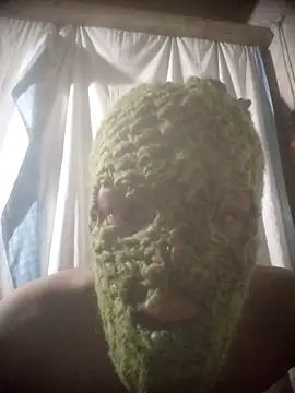 CreasingUrology's cam snapshot