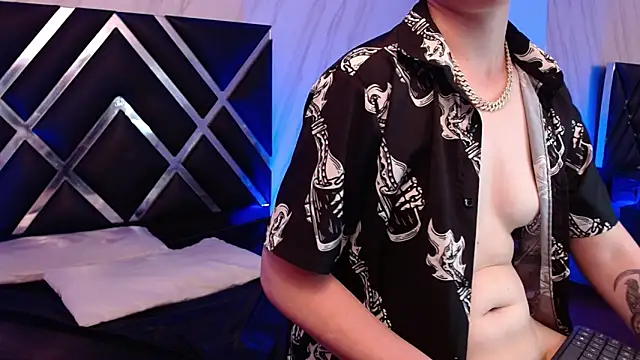 SpencerMontgomery's cam snapshot