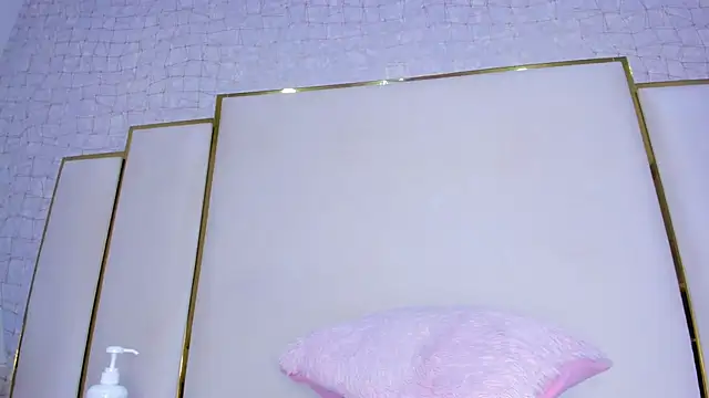 thalia888_'s cam snapshot