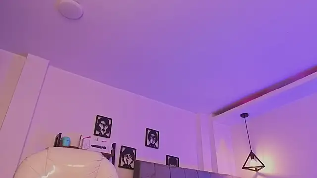 Miller_Vanessa_'s cam snapshot