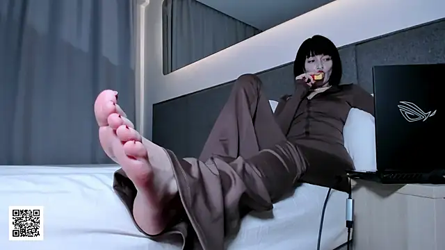 _Misha_Addams_'s cam snapshot