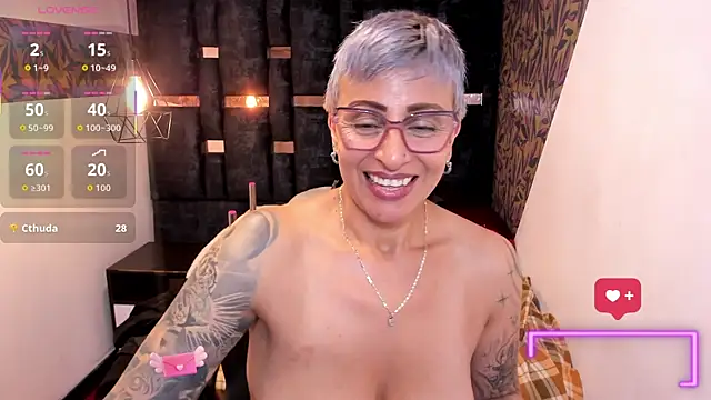 Charlotte__Gray's cam snapshot