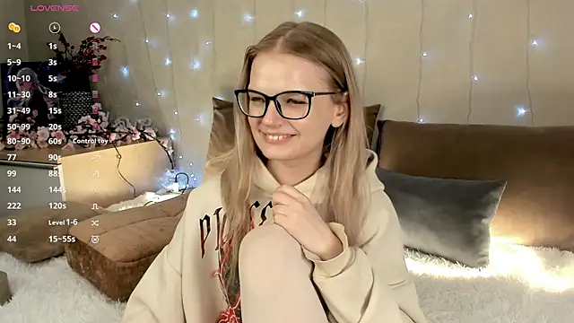 MicheleHonas's cam snapshot