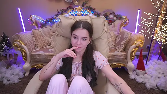 OliviaDesire's cam snapshot