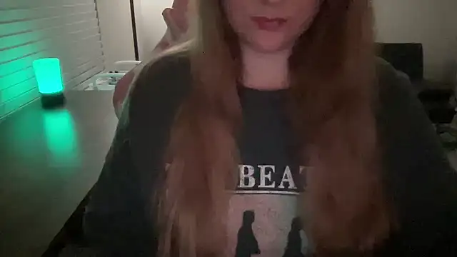 MollyJenson's cam snapshot