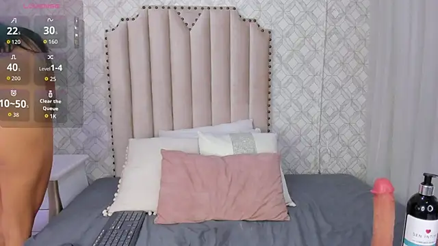 fallon_grey's cam snapshot