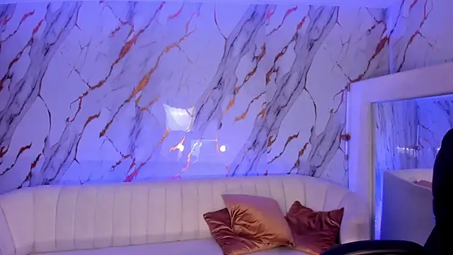 CandaseRussell's cam snapshot