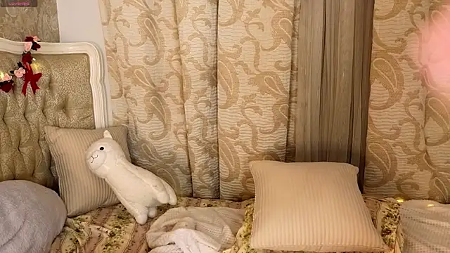 Emma_Frosty's cam snapshot