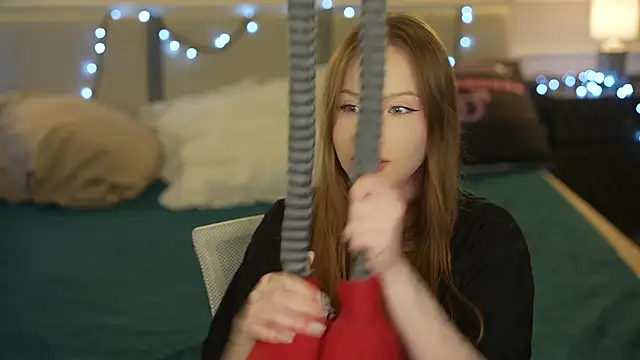 Esmie_Smile's cam snapshot