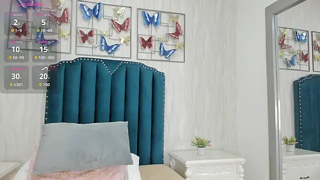 Alison_Carde05's cam snapshot