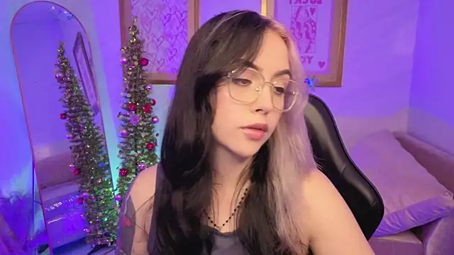 Hela_v's cam snapshot