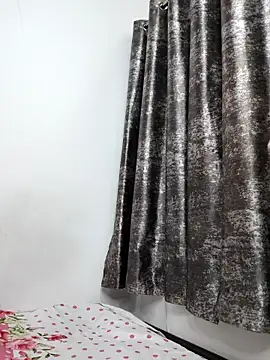 sanaya_baby live sex cam