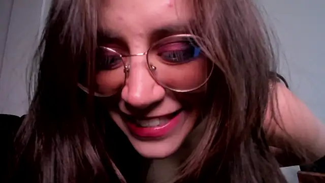 HazelKush's cam snapshot