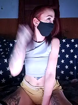 Lunara_Noir's cam snapshot