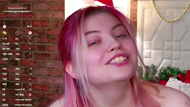 Lisa_Adam's cam snapshot