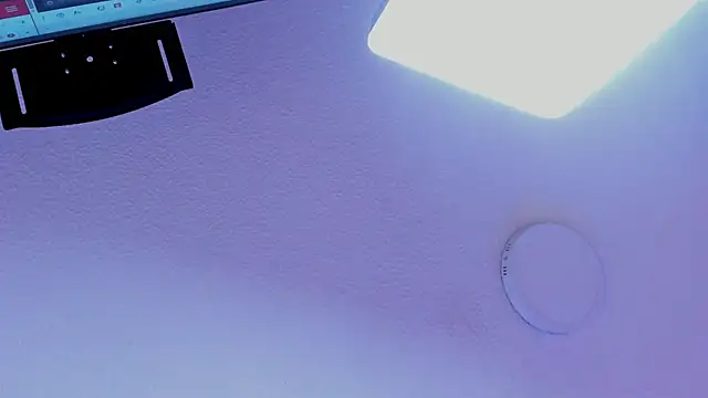 Mia_Cavalli's cam snapshot